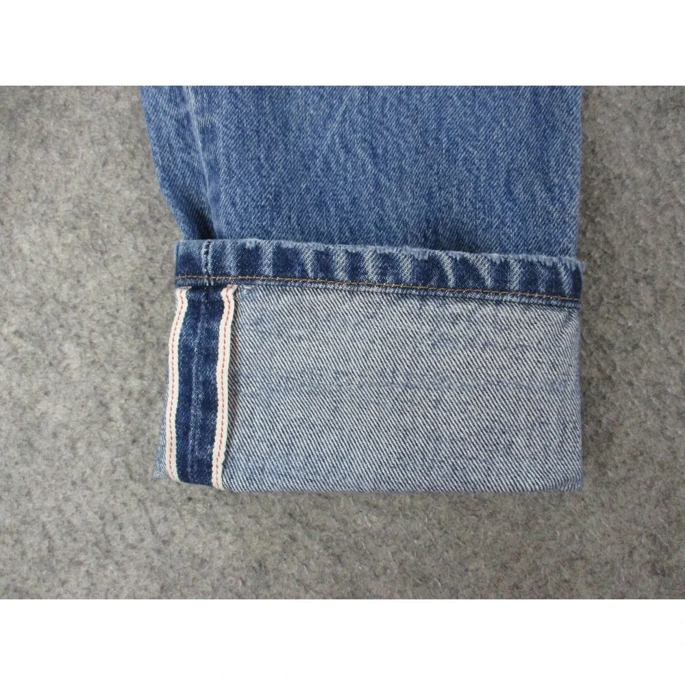 Levis please check